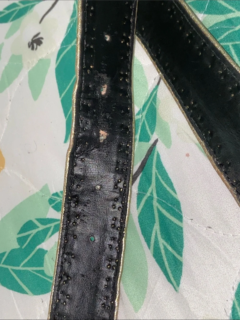 1986 St. Maarten Dallas Gold Metallic Rhinestone Studded Western Belt 34”
